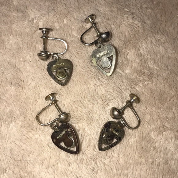 Vintage clip Ons silver with blue stones 💕 - Picture 2 of 4